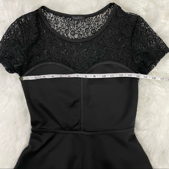 Dynamite Lacy Peplum Short Sleeved Shirt With Sweetheart Neckline Size XS - Picture 5 of 7